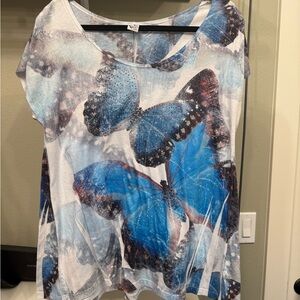 Elegant Blue Butterfly Print Women's Tee